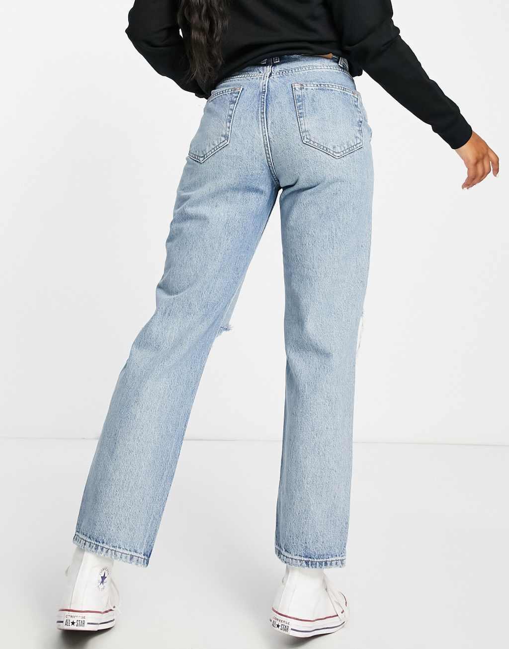 Only Robyn distressed straight leg jeans in light blue wash  Product Image