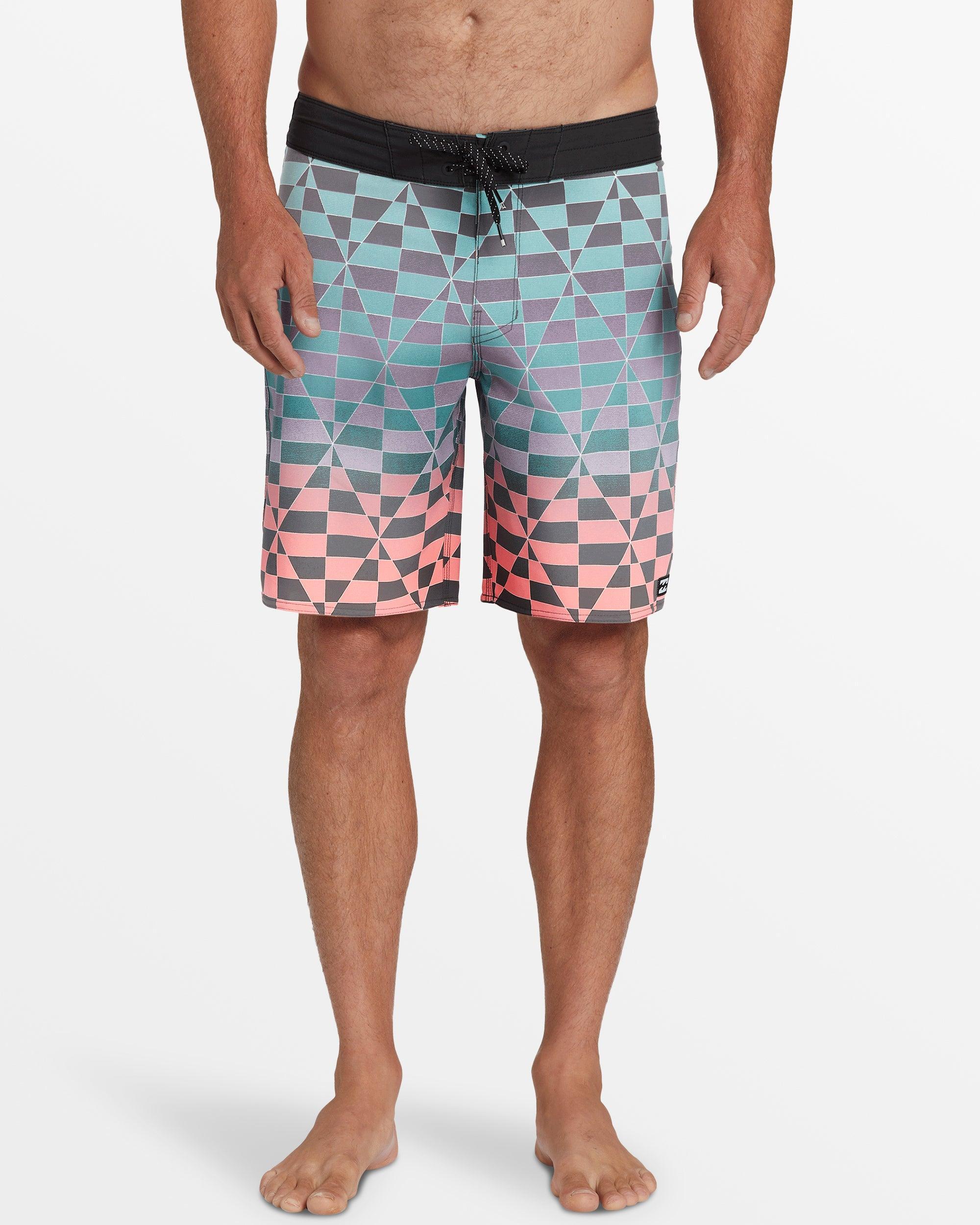 Sundays Pro 19" Boardshorts - Fade Male Product Image