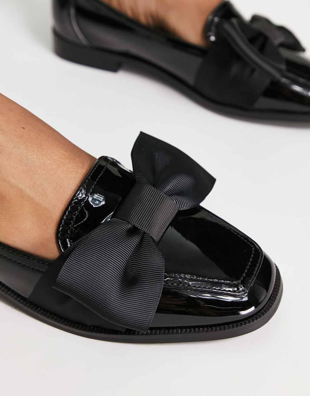 ASOS DESIGN Wide Fit Mentor bow loafer flat shoes Product Image