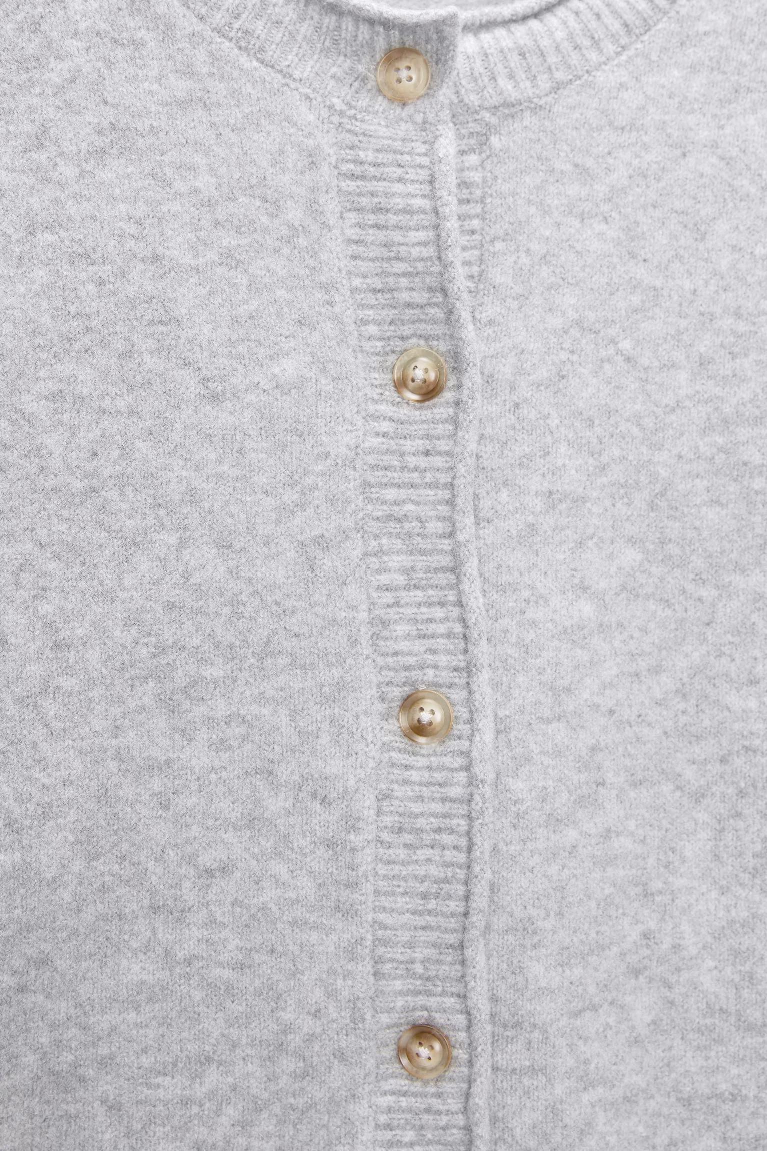 Buttoned cardigan Product Image