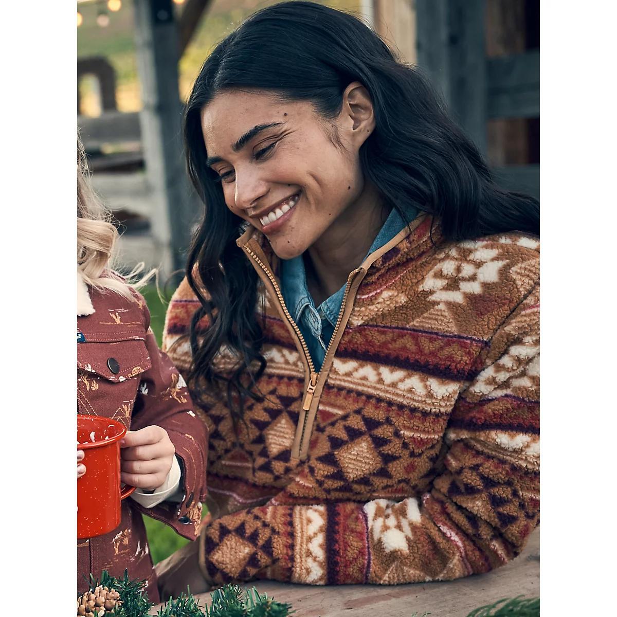 Women's Wrangler Retro® Quarter-Zip Sherpa Pullover Geo Product Image