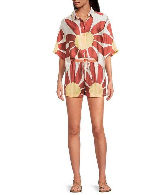 Gianni Bini Charlie Point Collar Short Sleeve Button Front Printed Satin Coordinating Blouse Product Image