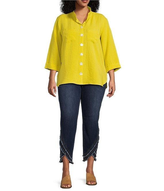 John Mark Plus Size Solid Woven Wire Collared Button Front 3/4 Sleeve Camp Shirt Product Image