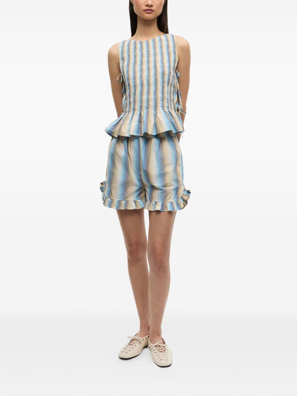 striped blouse Product Image