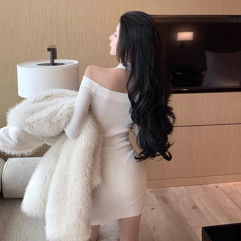 Long Sleeve Cold Shoulder Plain Hollow Out Bodycon Mini Dress Product Image