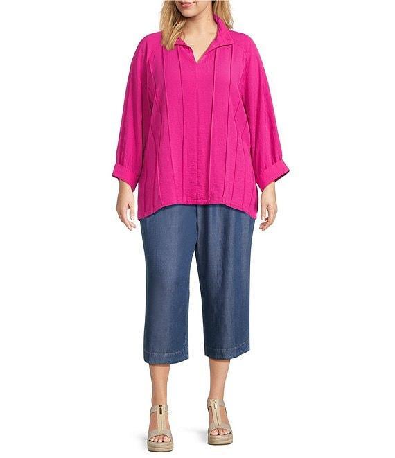 John Mark Plus Size Wire Collar Split V-Neck 3/4 Sleeve Pintuck Detail Top Product Image