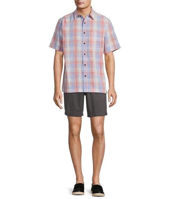 Roundtree & Yorke Short Sleeve Large Plaid Polynosic Sport Shirt Product Image