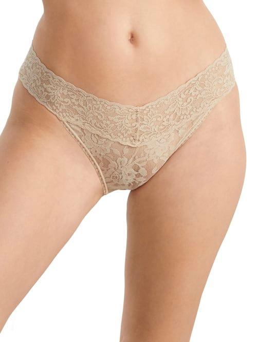 Signature Lace V-Kini Briefs Product Image