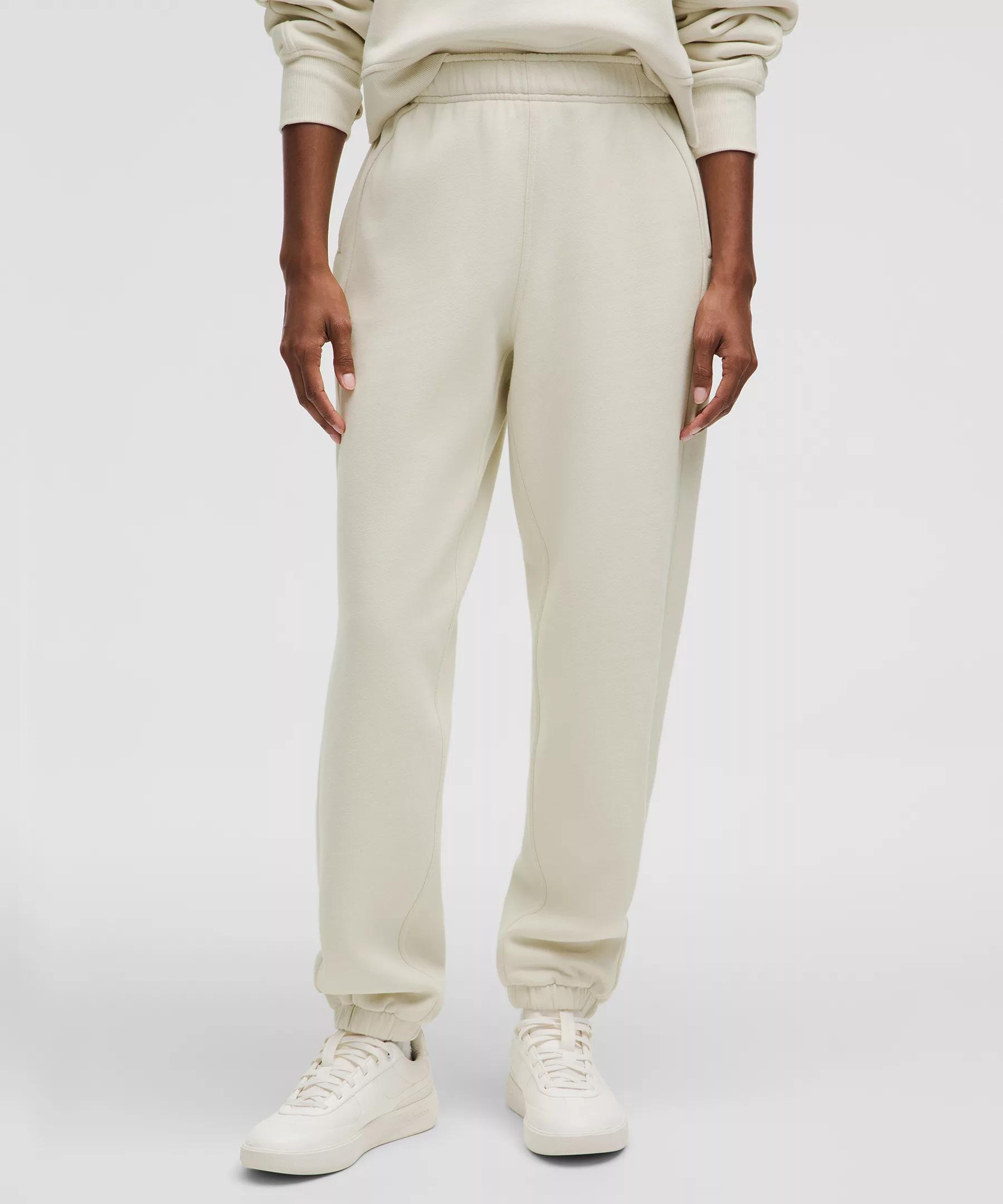 Scuba Mid-Rise Oversized Jogger *Regular Product Image
