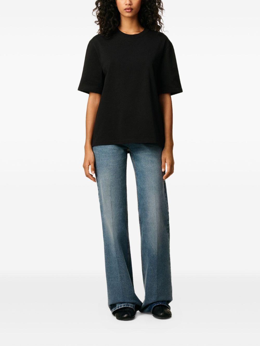 Ami de Coeur T-shirt Product Image