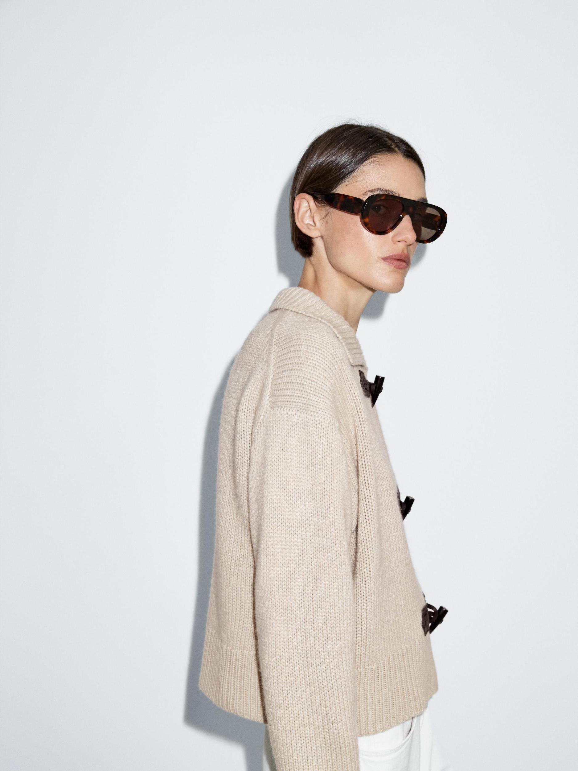 Wool blend cardigan with horn button detail Product Image