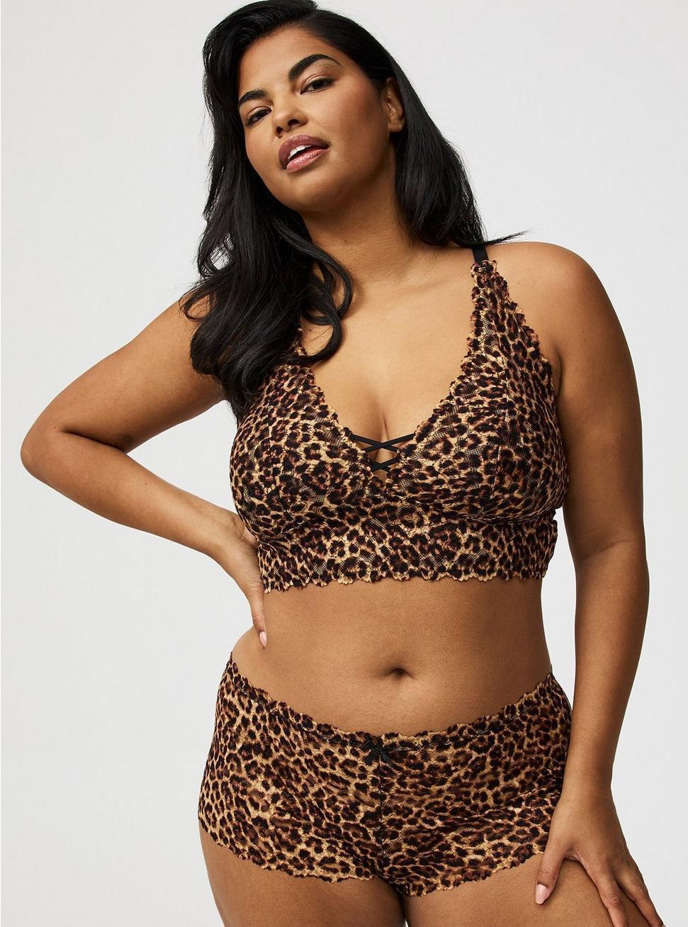 Lightly Lined Lace Bralette Product Image