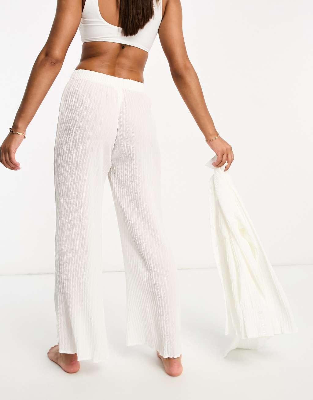 The Frolic tourmaline beach pants Product Image