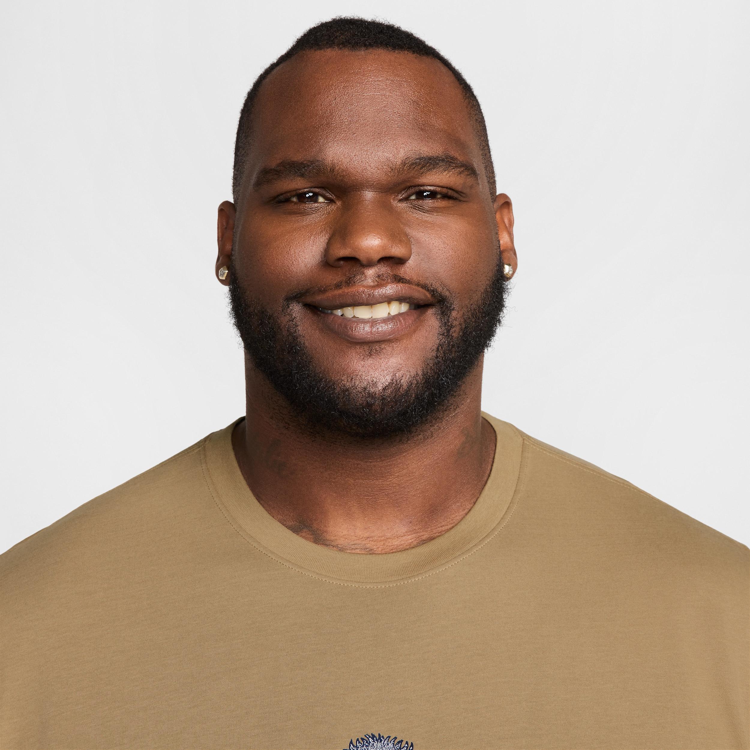 Nike Men's Dri-FIT Fitness T-Shirt Product Image