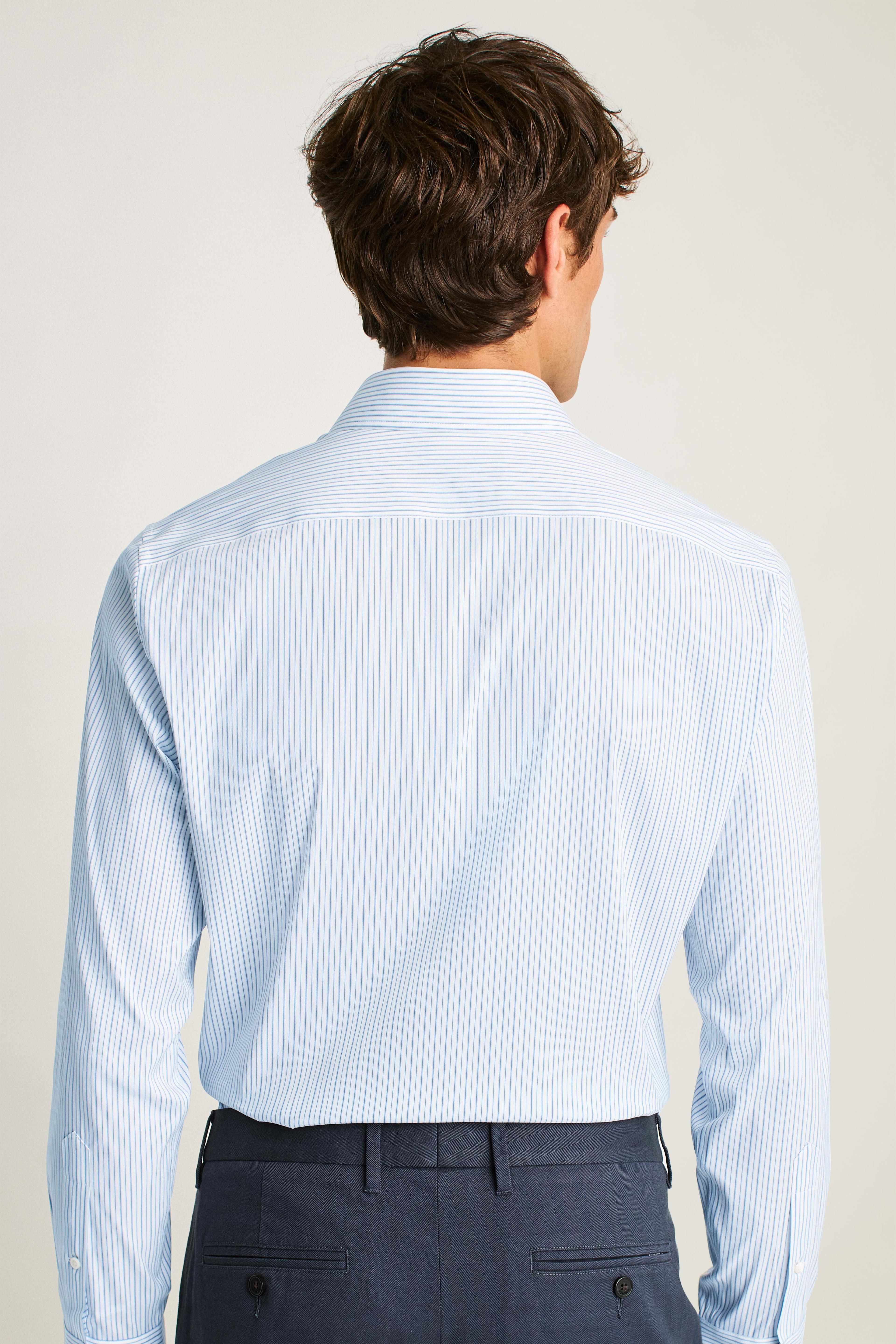 Jetsetter Stretch Dress Shirt Product Image