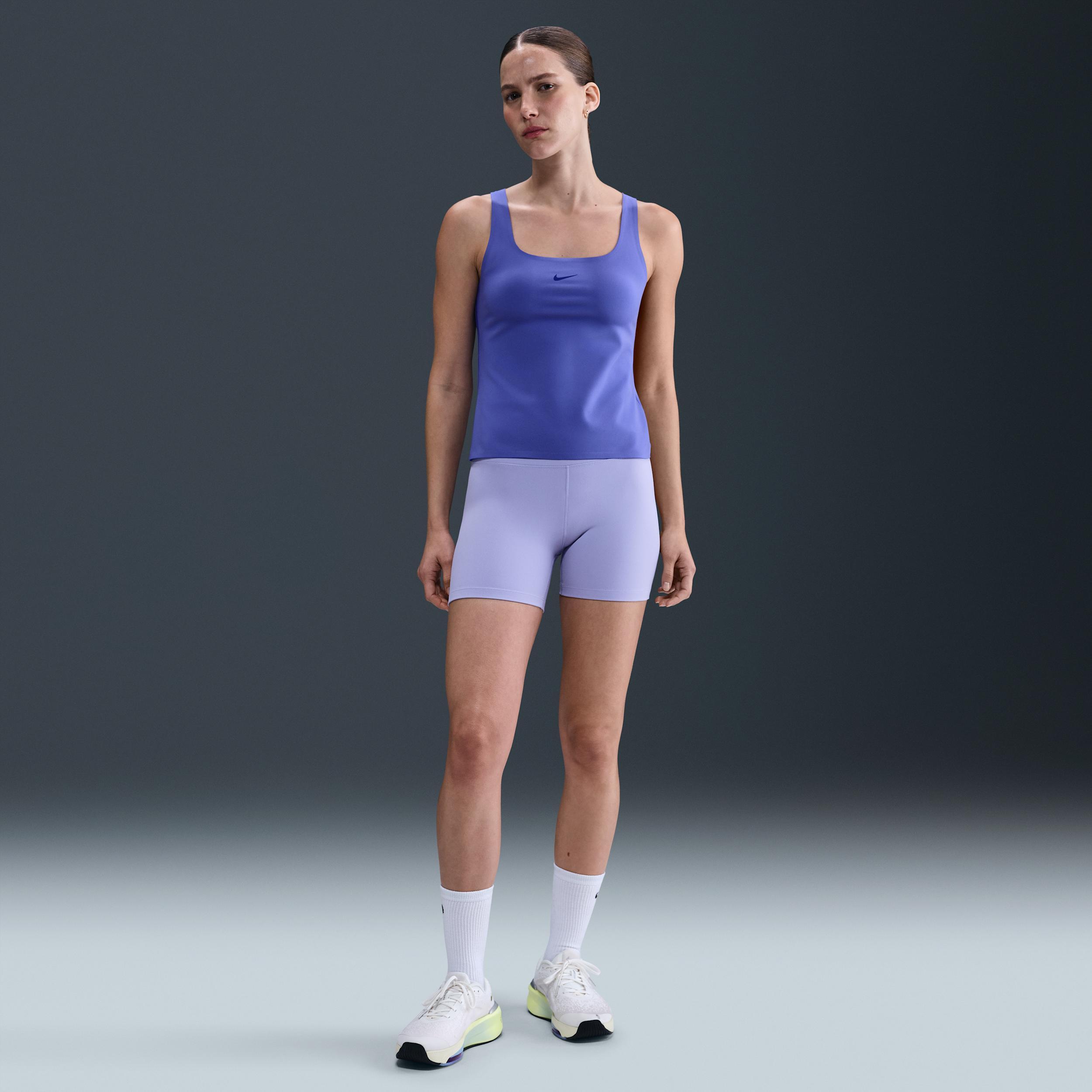 Nike Women's Form Tank Top Product Image