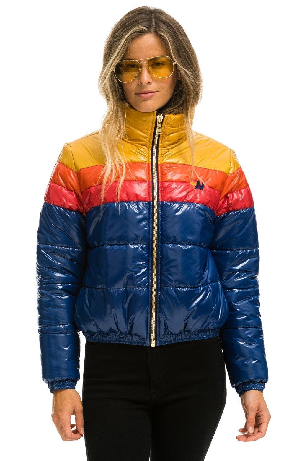 COLOR BLOCK LUXE APRES PUFFER JACKET - GLOSSY BLUE Female Product Image