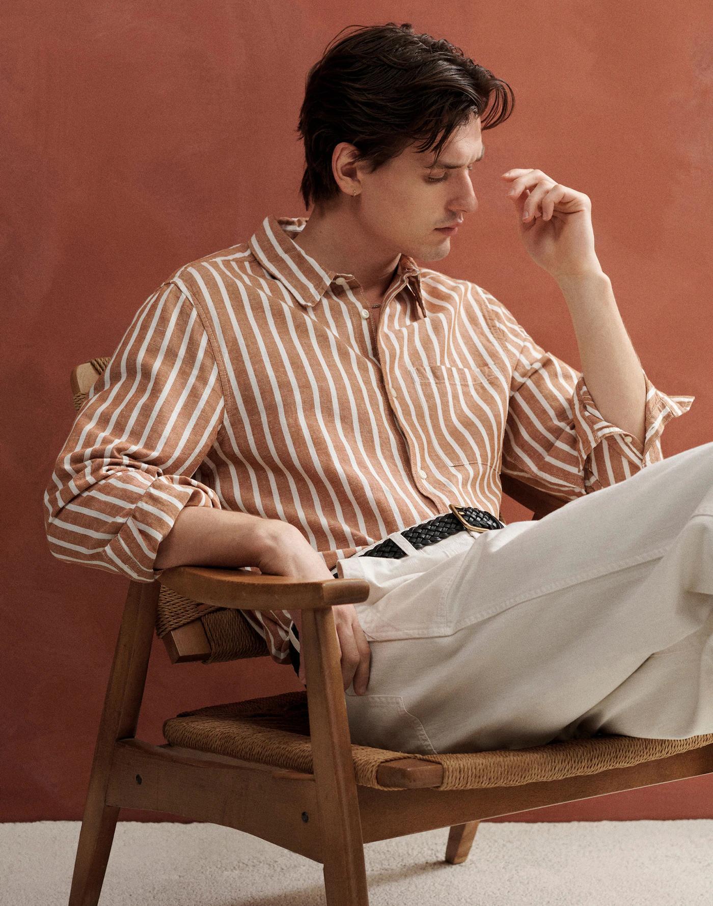 Button-Up Shirt in Cotton-Linen Blend Product Image