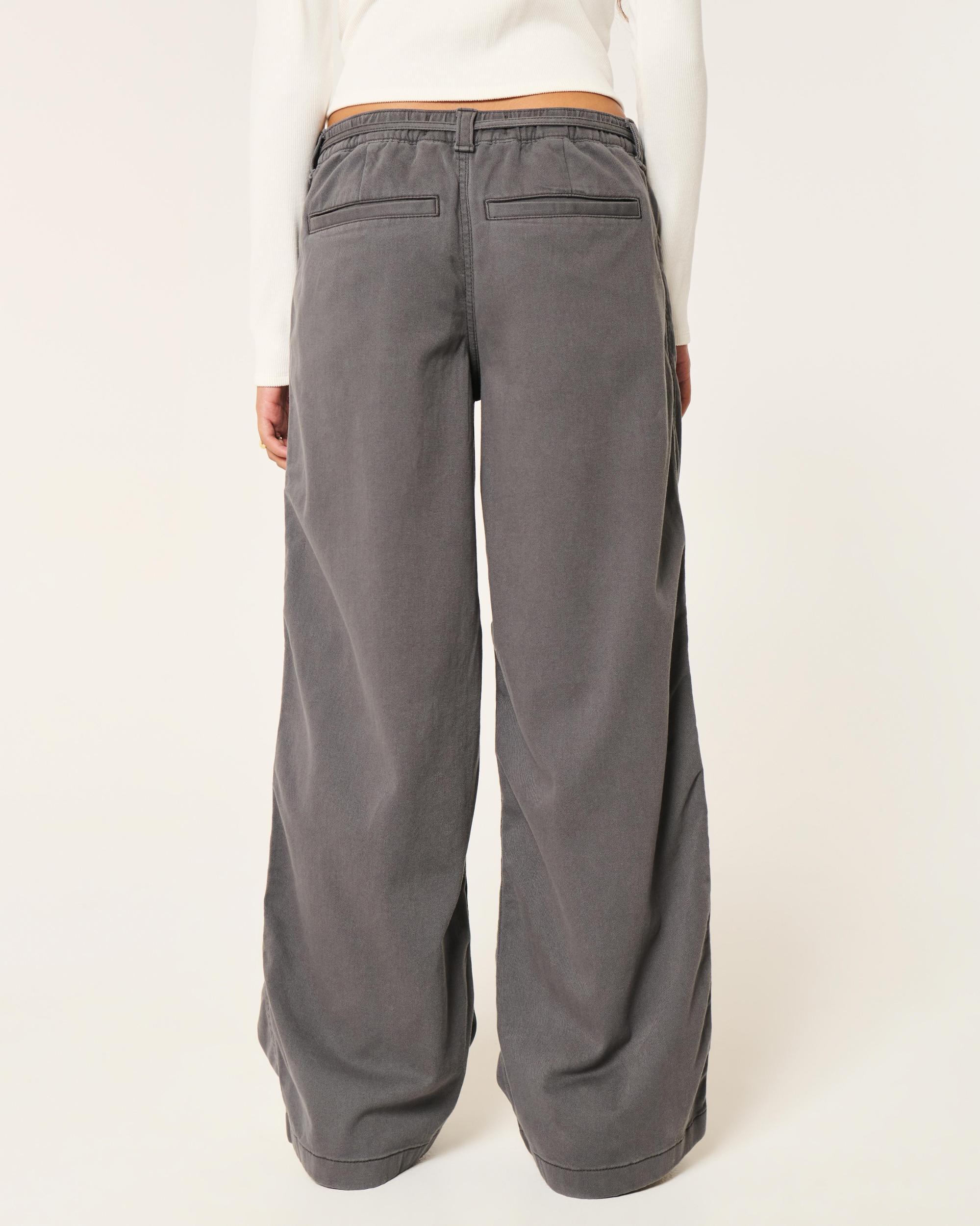 Low-Rise Super Baggy Pants Product Image