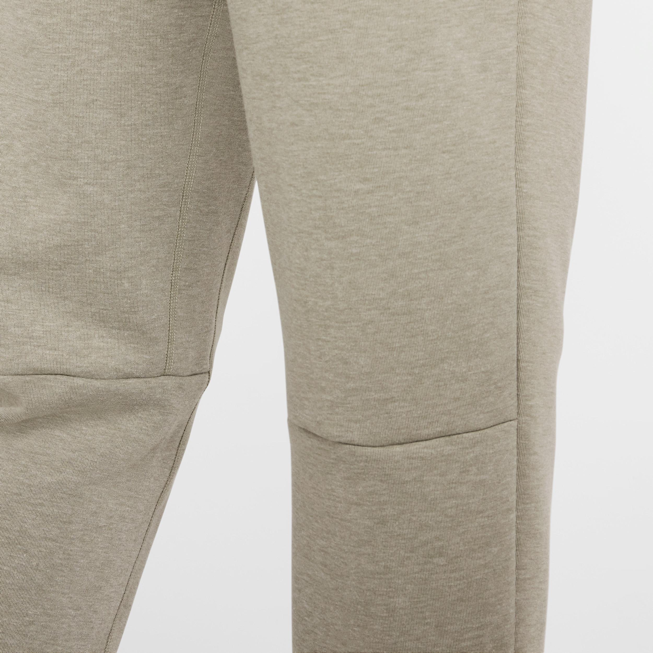 Nike Men's Primary Fleece Dri-FIT UV Tapered Performance Pants Product Image