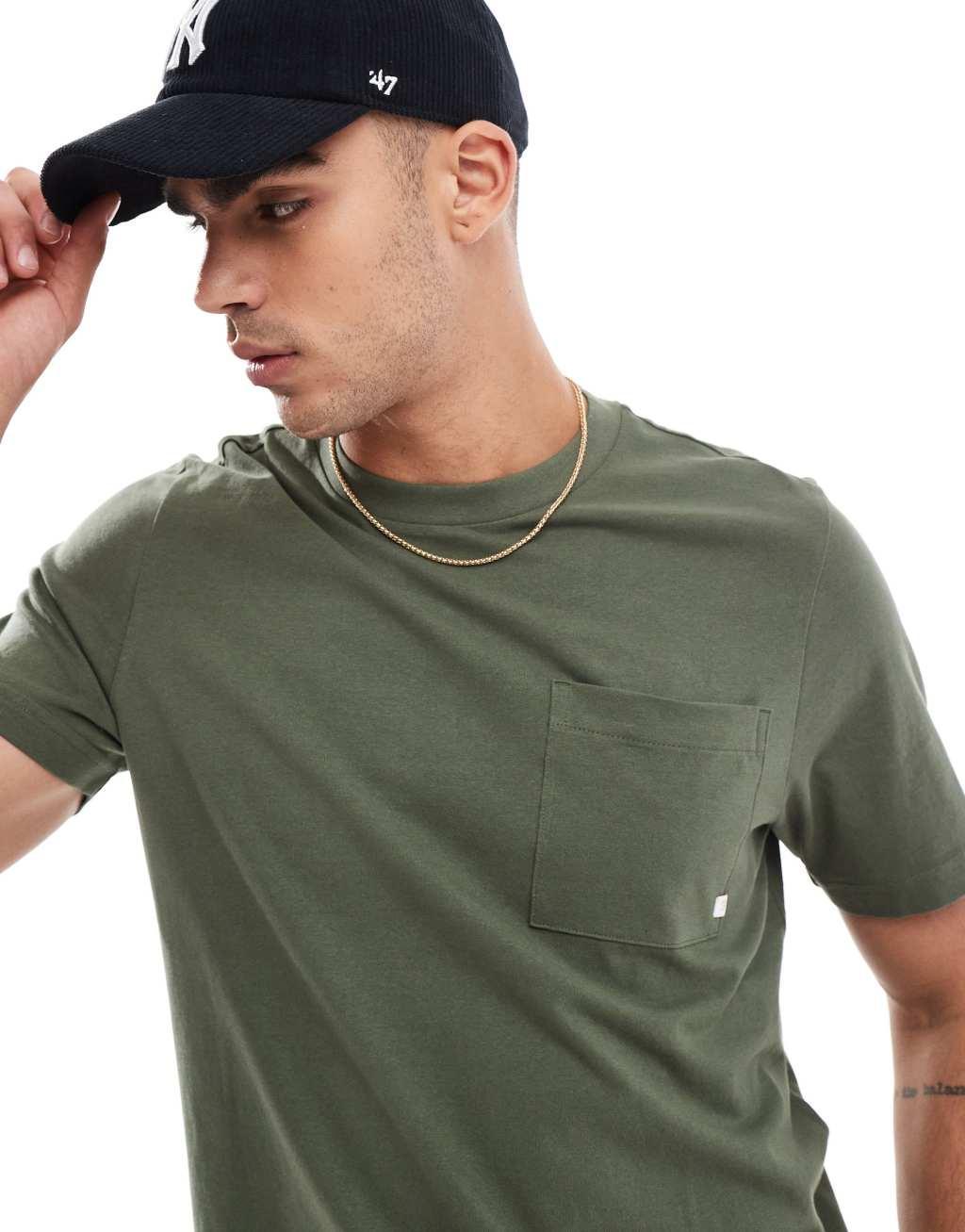 Farah Stacy pocket T-shirt in khaki green Product Image