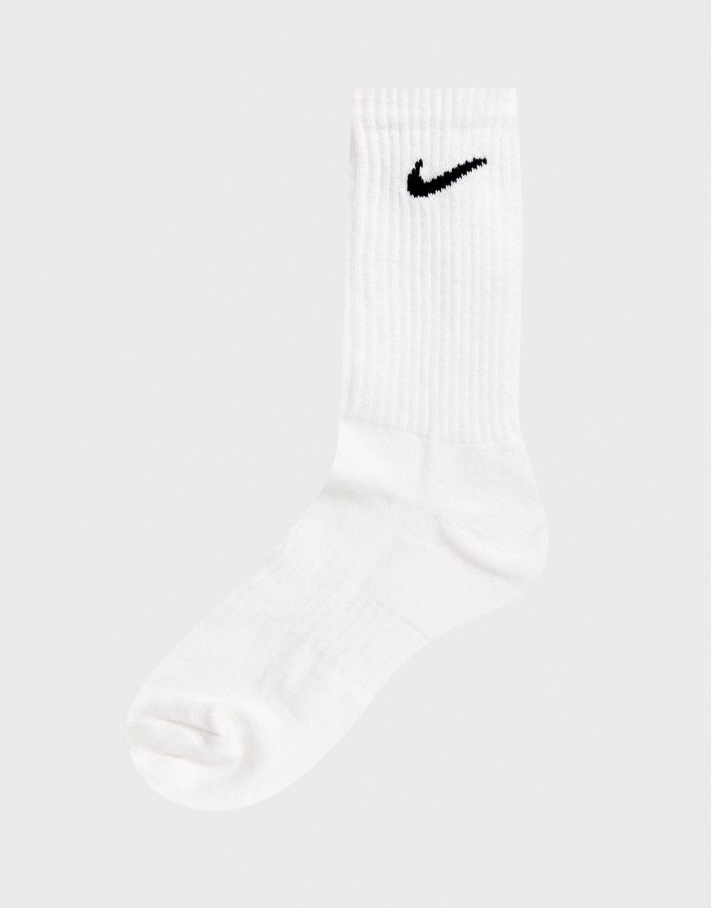 Nike Training Everyday Cushioned 3 pack crew sock in white Product Image