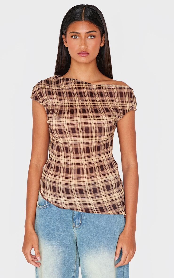 Brown Chiffon Plisse Check Asymmetric Long Top Product Image