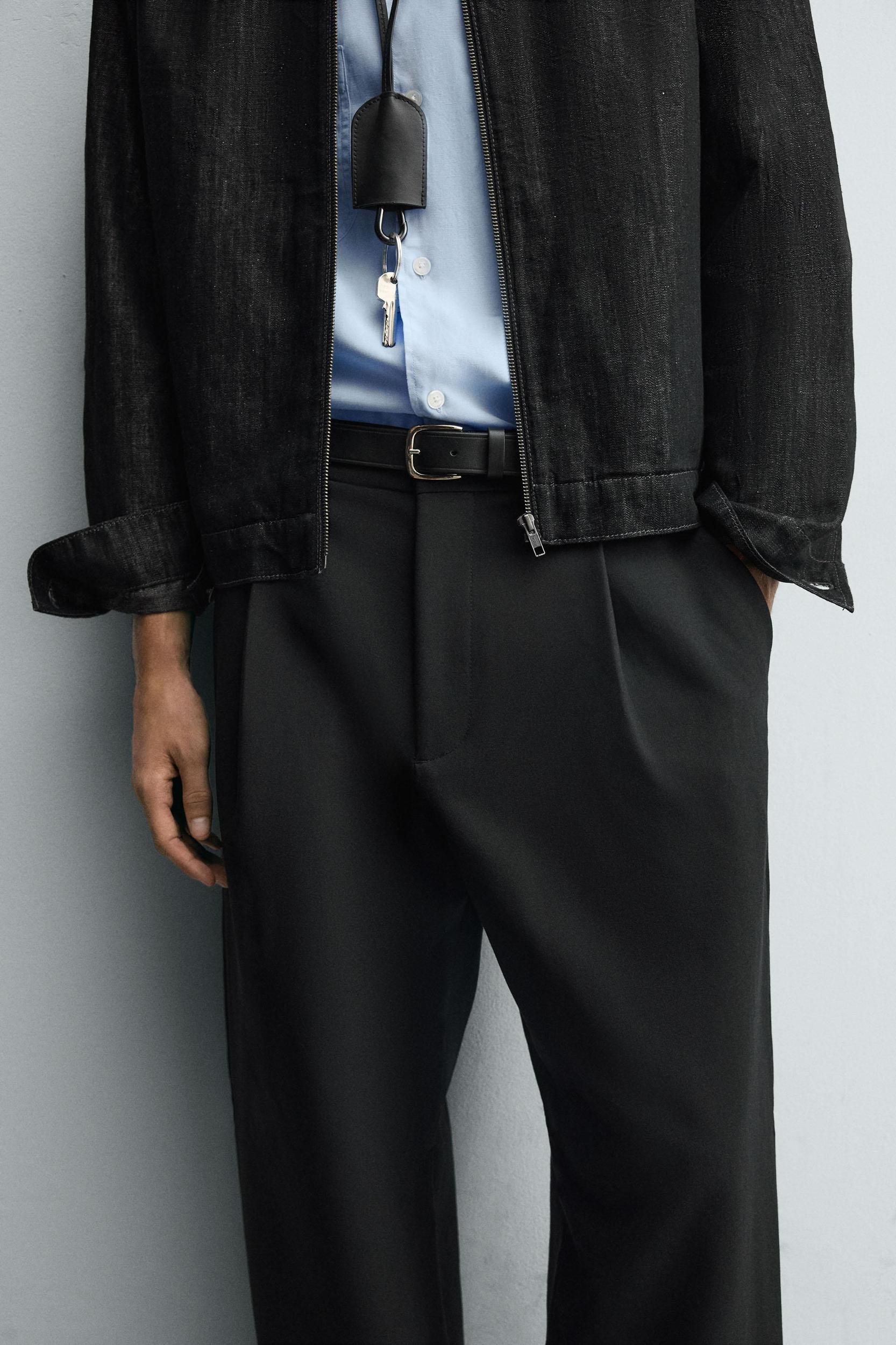 RELAXED FIT PLEATED PANTS Product Image