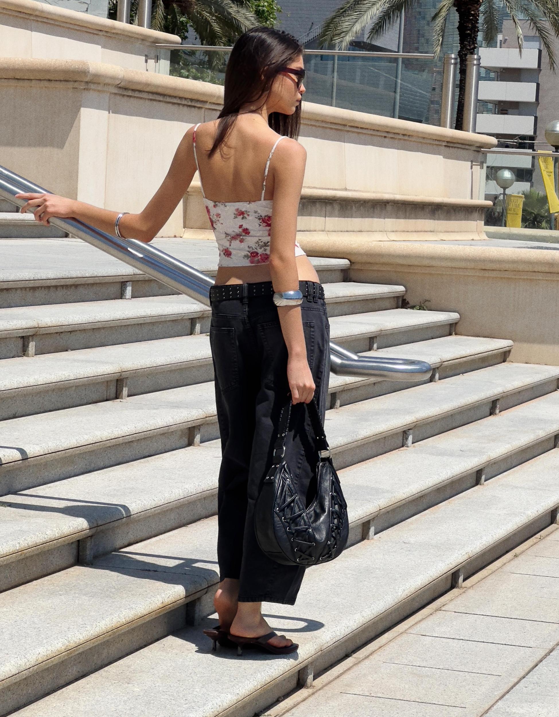 Printed blonde lace top Product Image