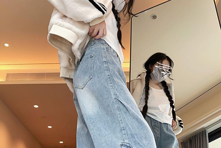 High Rise Washed Wide Leg Cargo Jeans Product Image