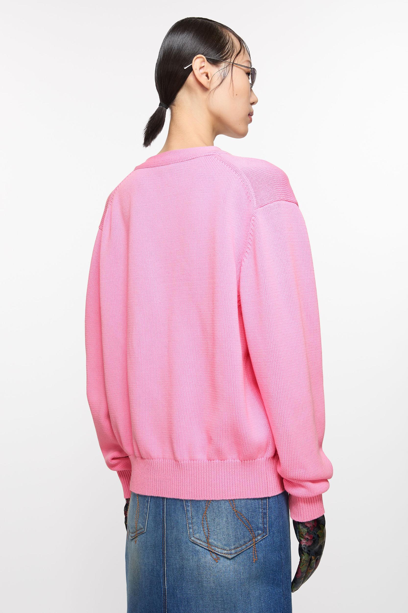 Cardigan v-neckline Product Image