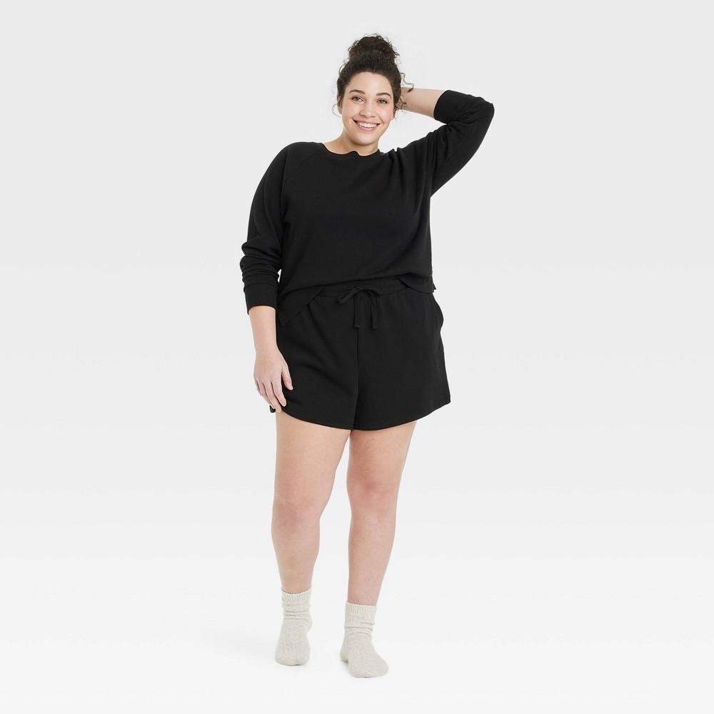 Womens Fleece Lounge Shorts - Colsie Black M Product Image