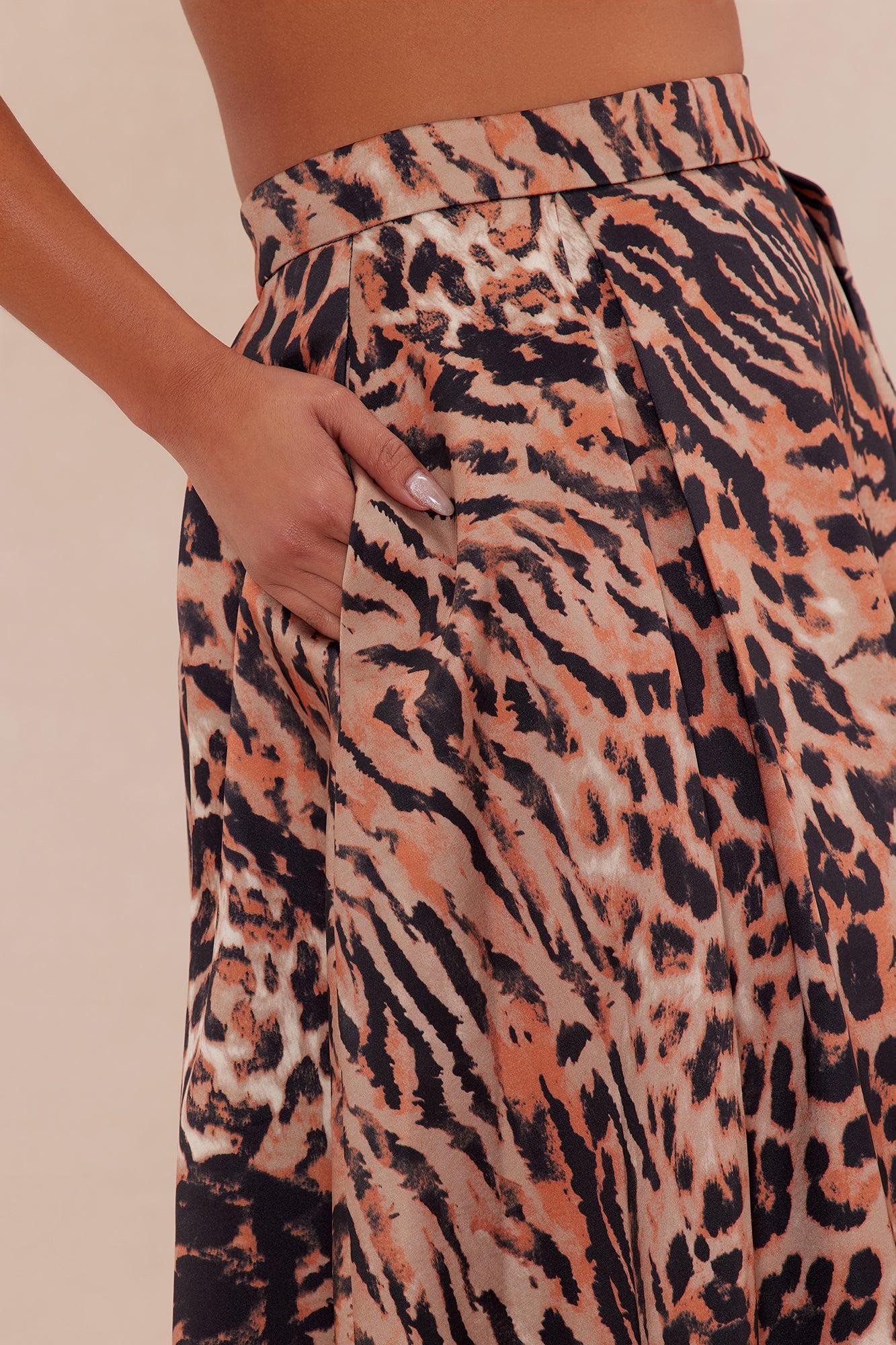 Scarlett Leopard Skirt - Leopard Product Image