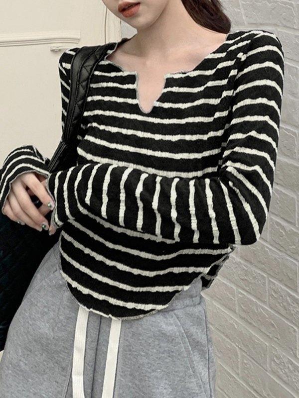Texture Striped Knit Crop Top Product Image