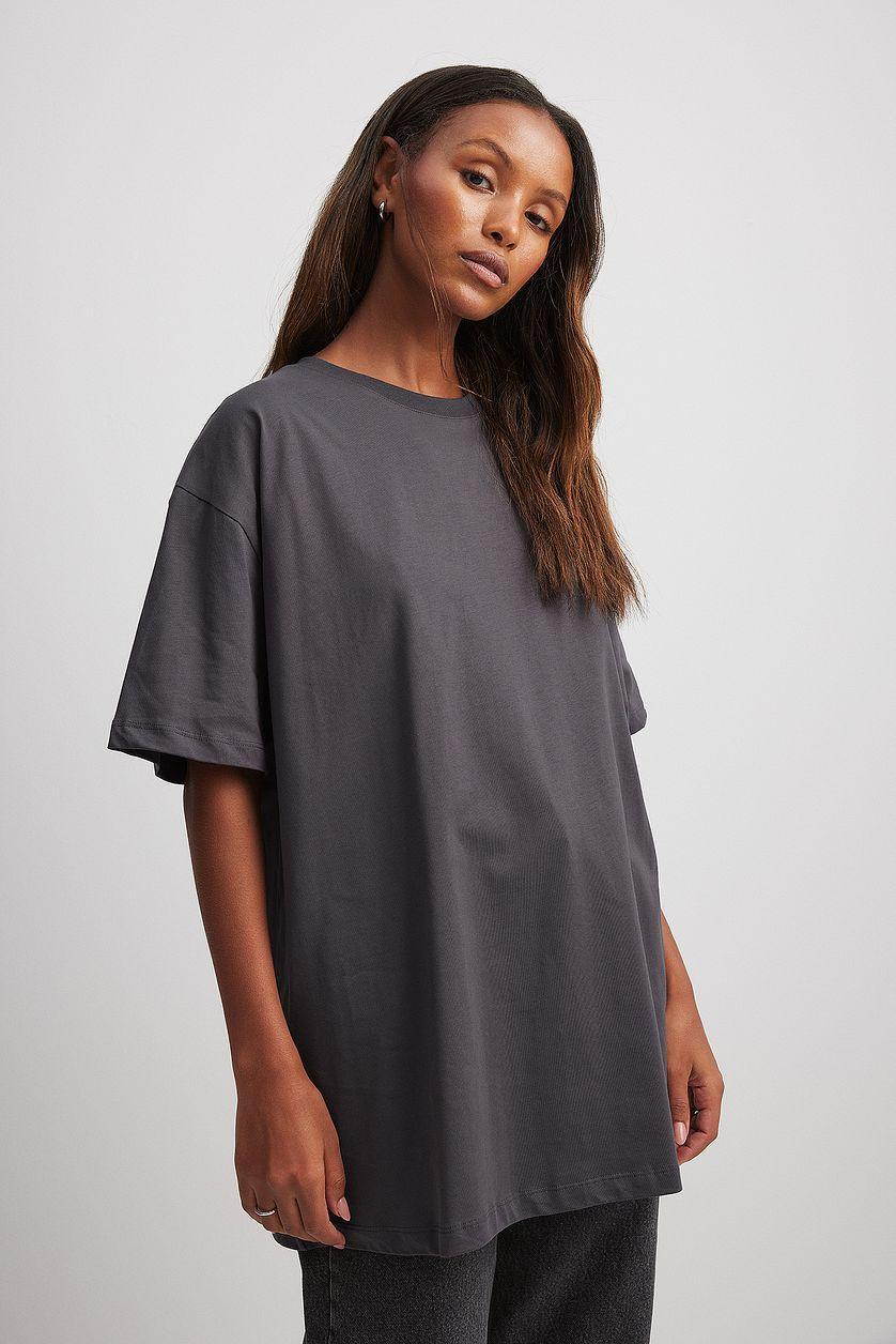 Round Neck Oversized Tee Product Image