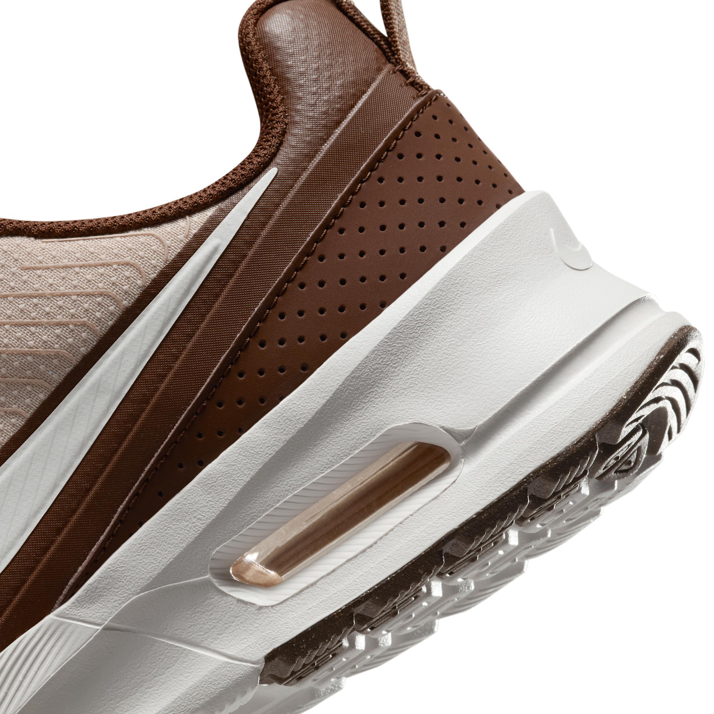 Nike Men's Air Max Nuaxis Shoes Product Image