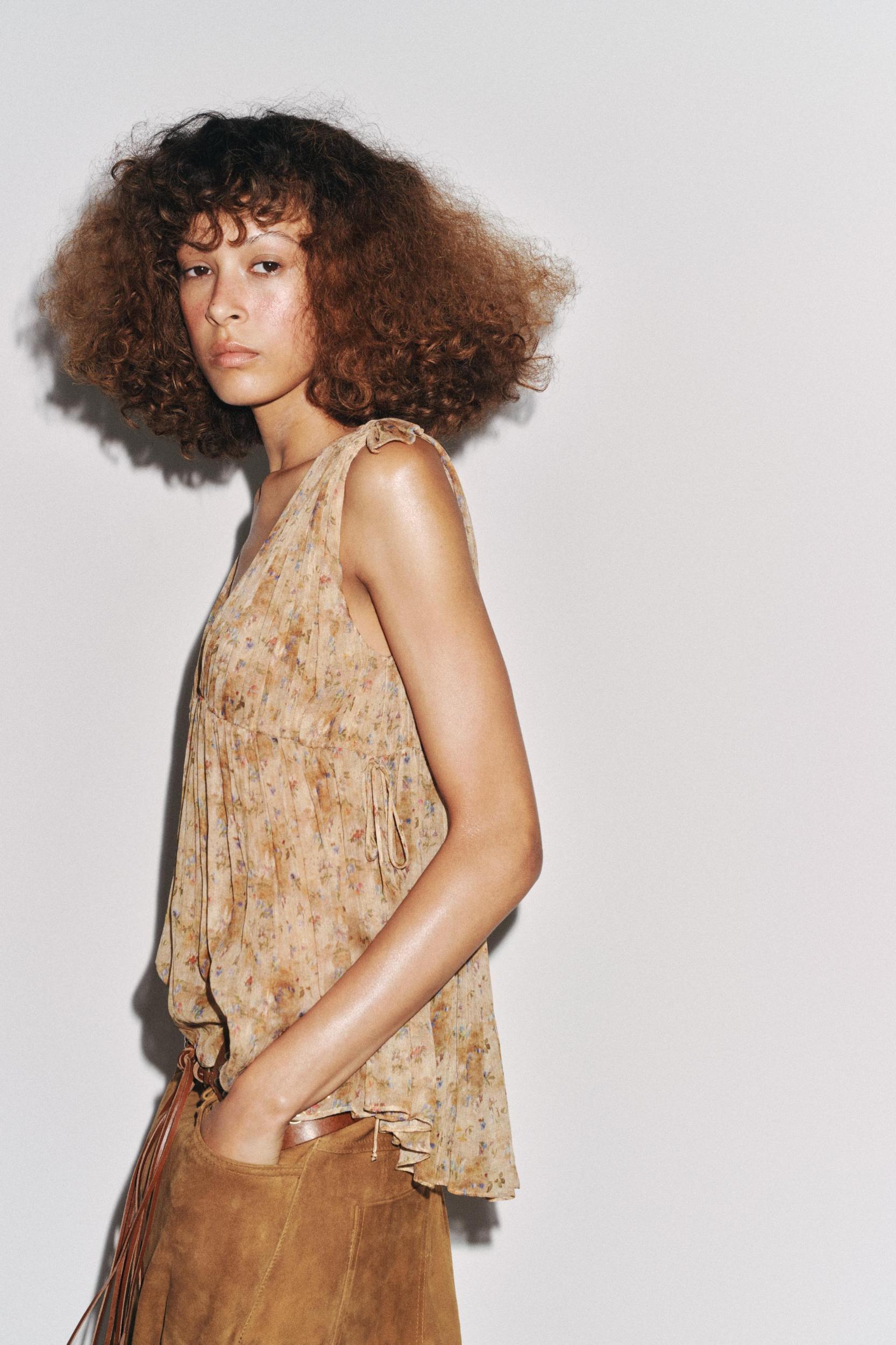 ZW COLLECTION FLORAL PRINT TOP Product Image