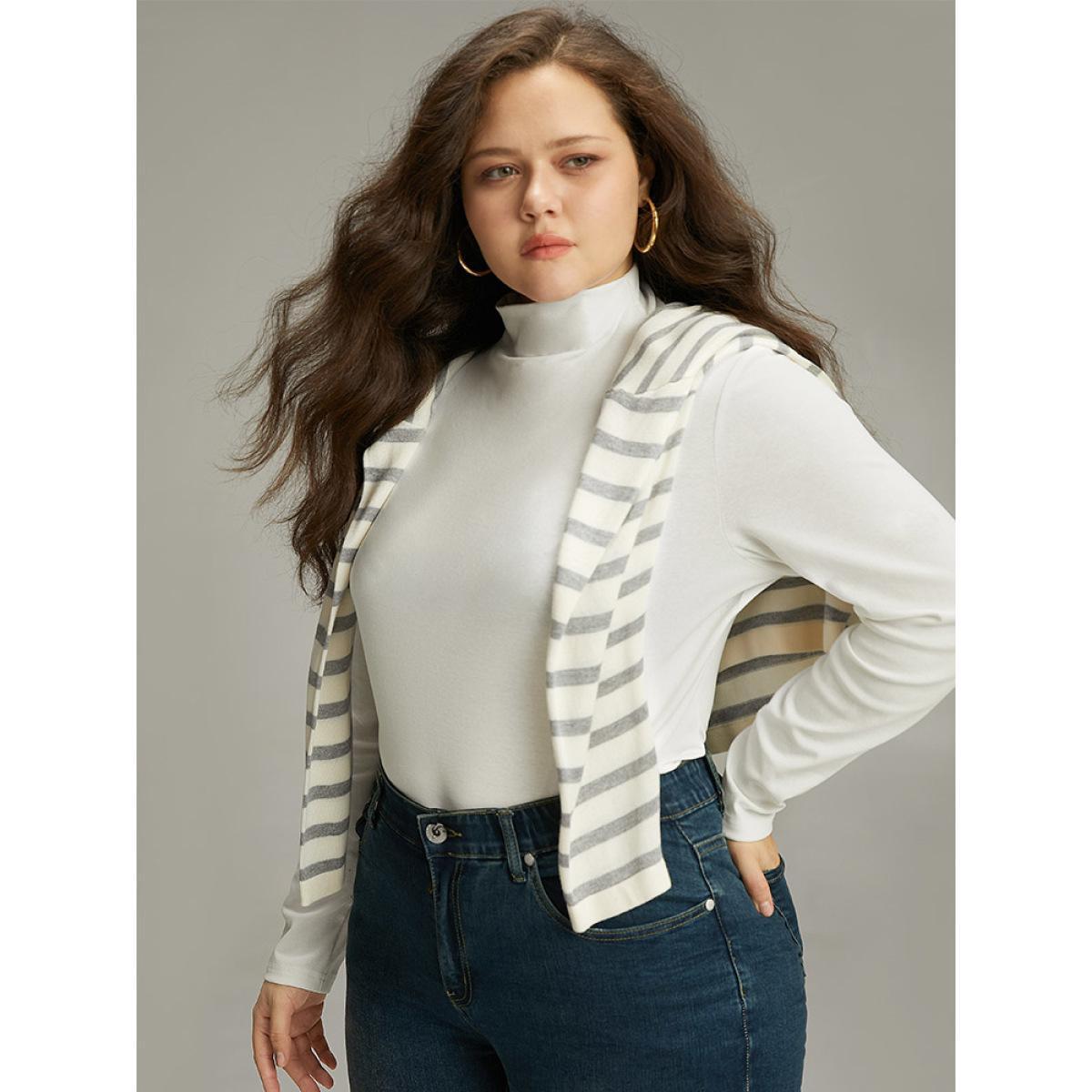 Plus Size Cotton Solid Mock Neck T-shirt White Women Casual Plain Plain Mock Neck Dailywear T-shirts BloomChic 12/L Product Image