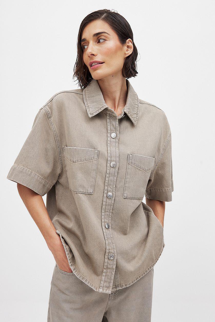 Short Sleeve Denim Shirt Product Image