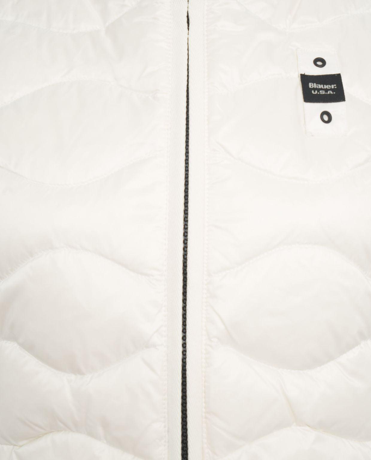 Down jacket with wavy quilting Product Image