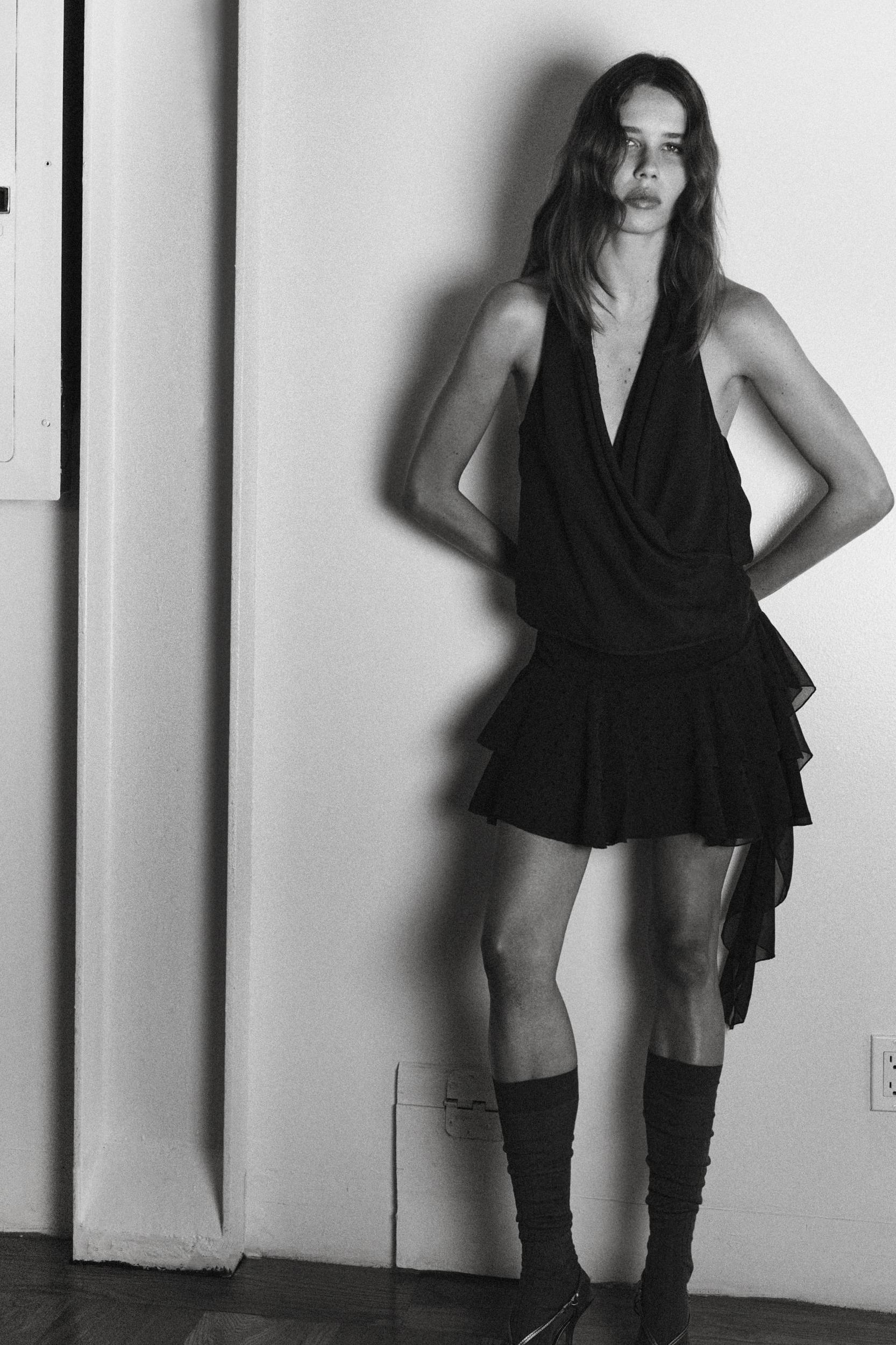 DRAPED HALTER TOP Product Image