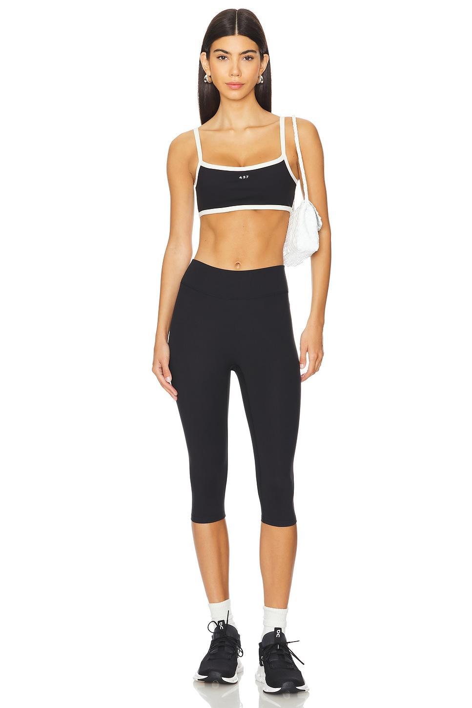 The Capri Legging 437 Product Image