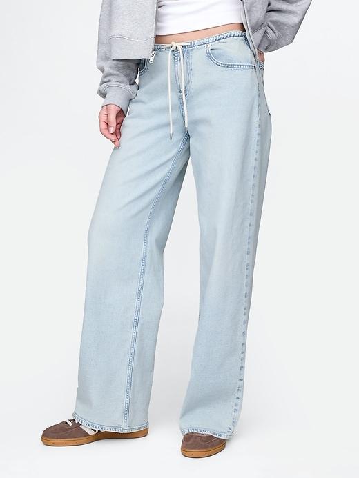 Mid Rise Easy '90s Loose Jeans Product Image