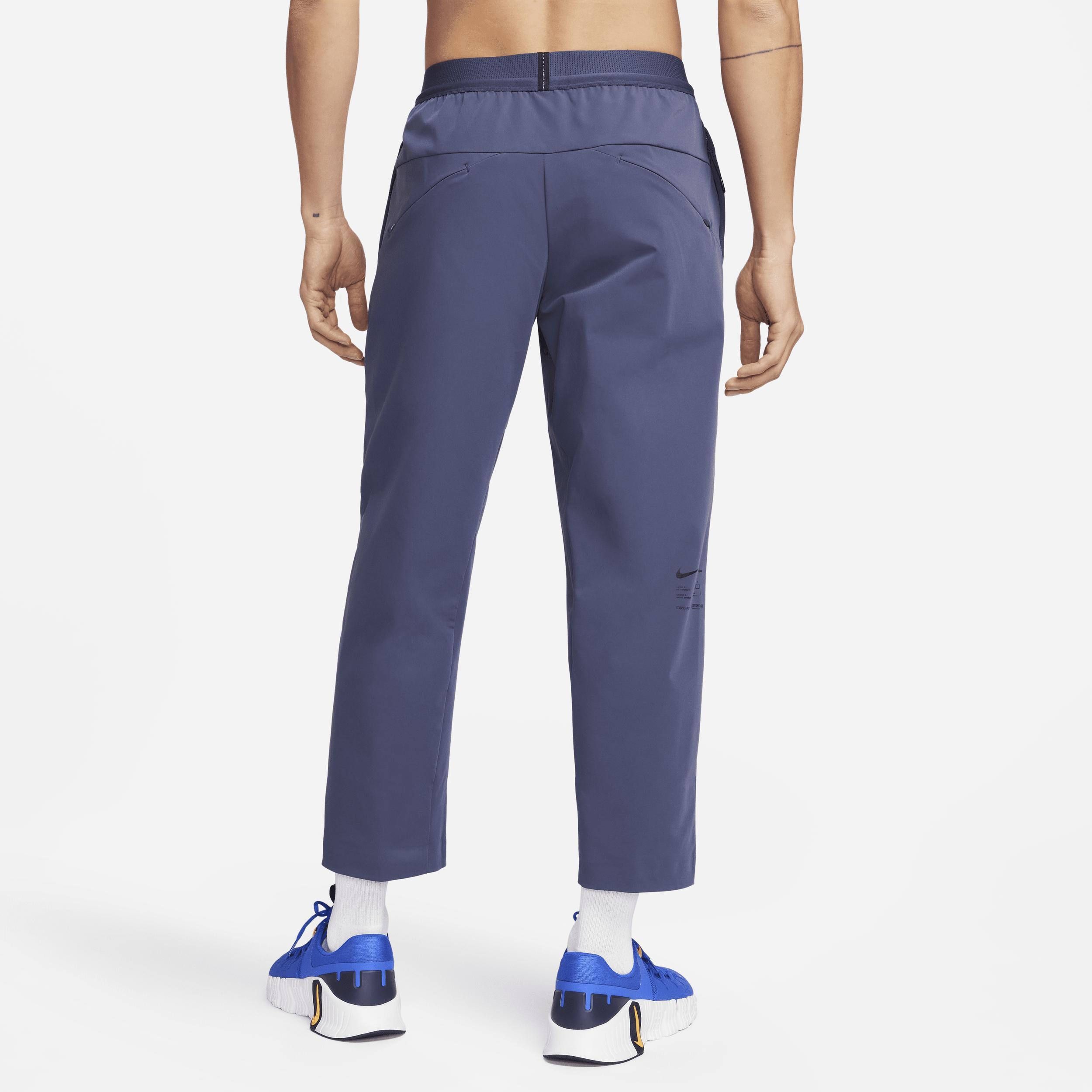 Nike A.P.S. Men's Dri-FIT Woven Versatile Pants Product Image