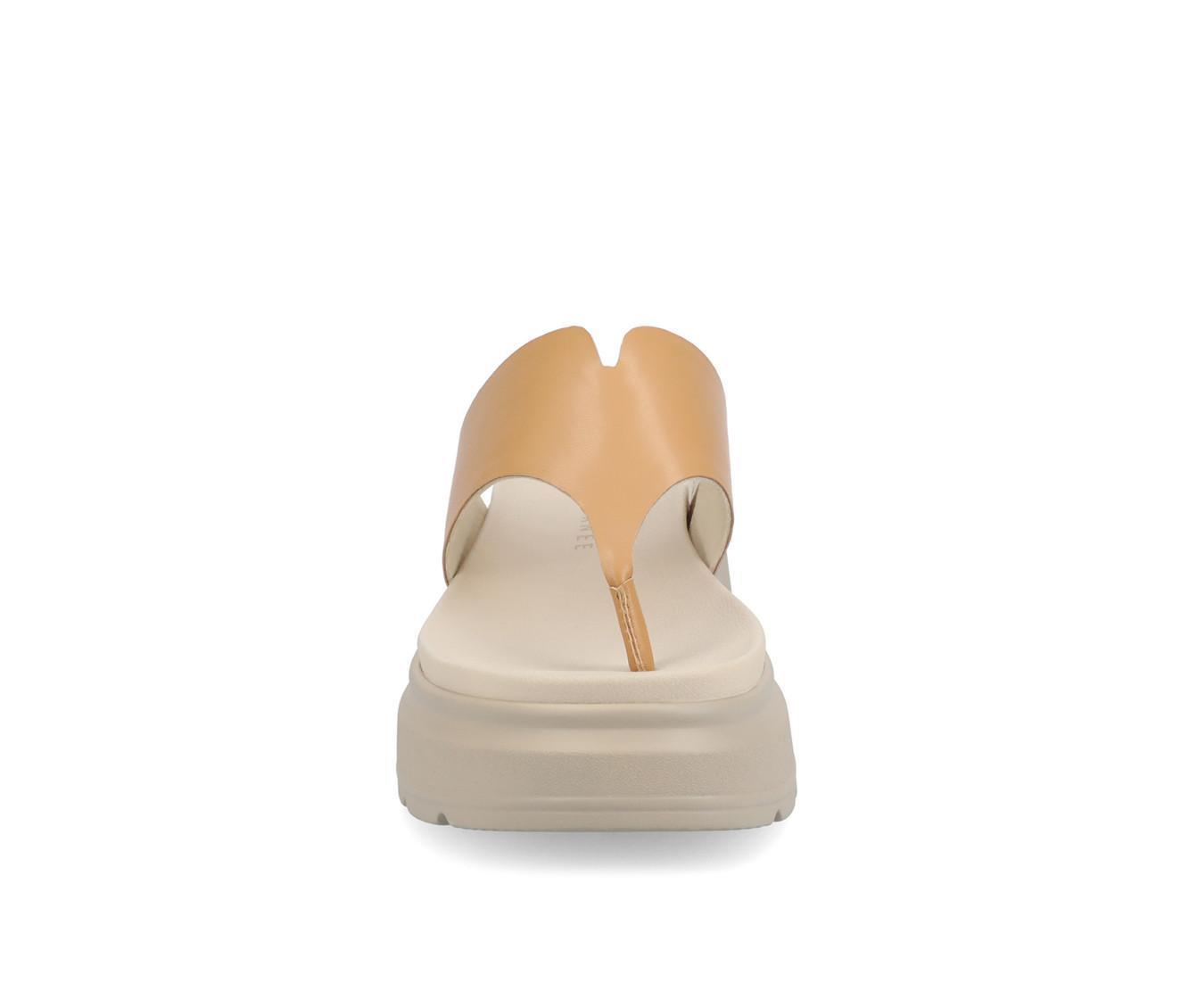 Women's Journee Collection Carah Platform Flip-Flops Product Image