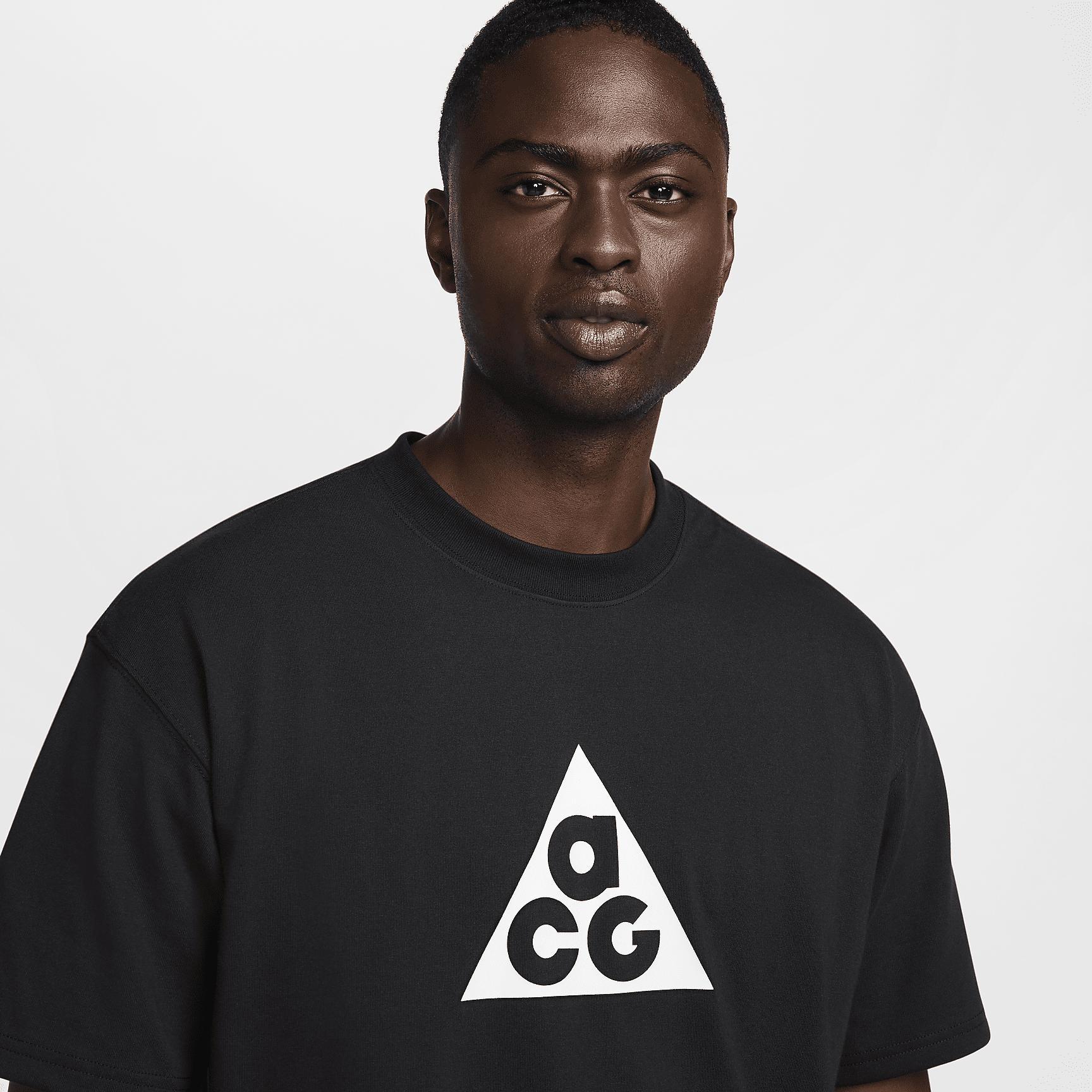 Nike ACG Men's Dri-FIT T-Shirt Product Image