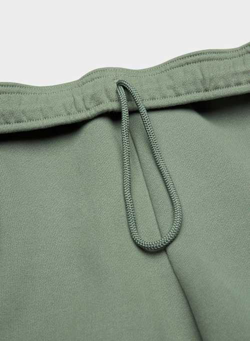 cozy fleece mega cargo™ mid-thigh sweatshort Product Image