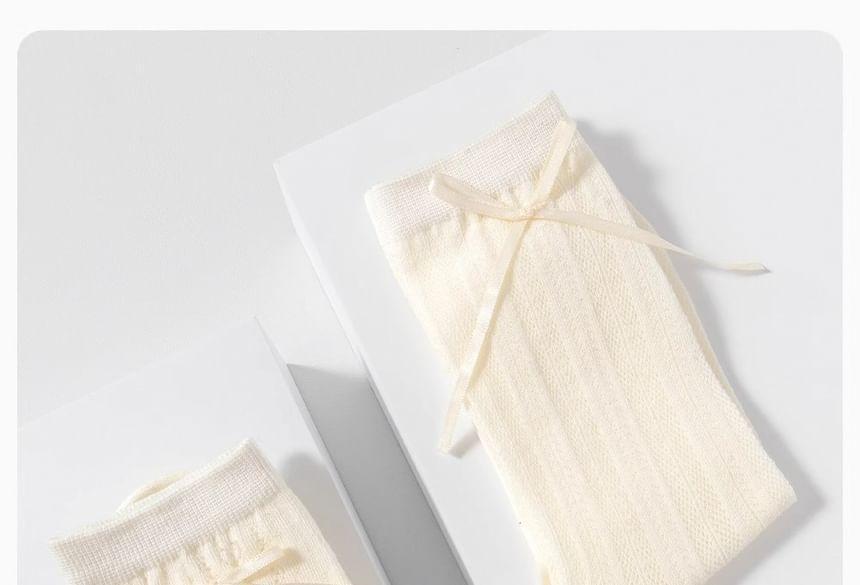 Lace Crew Socks Product Image