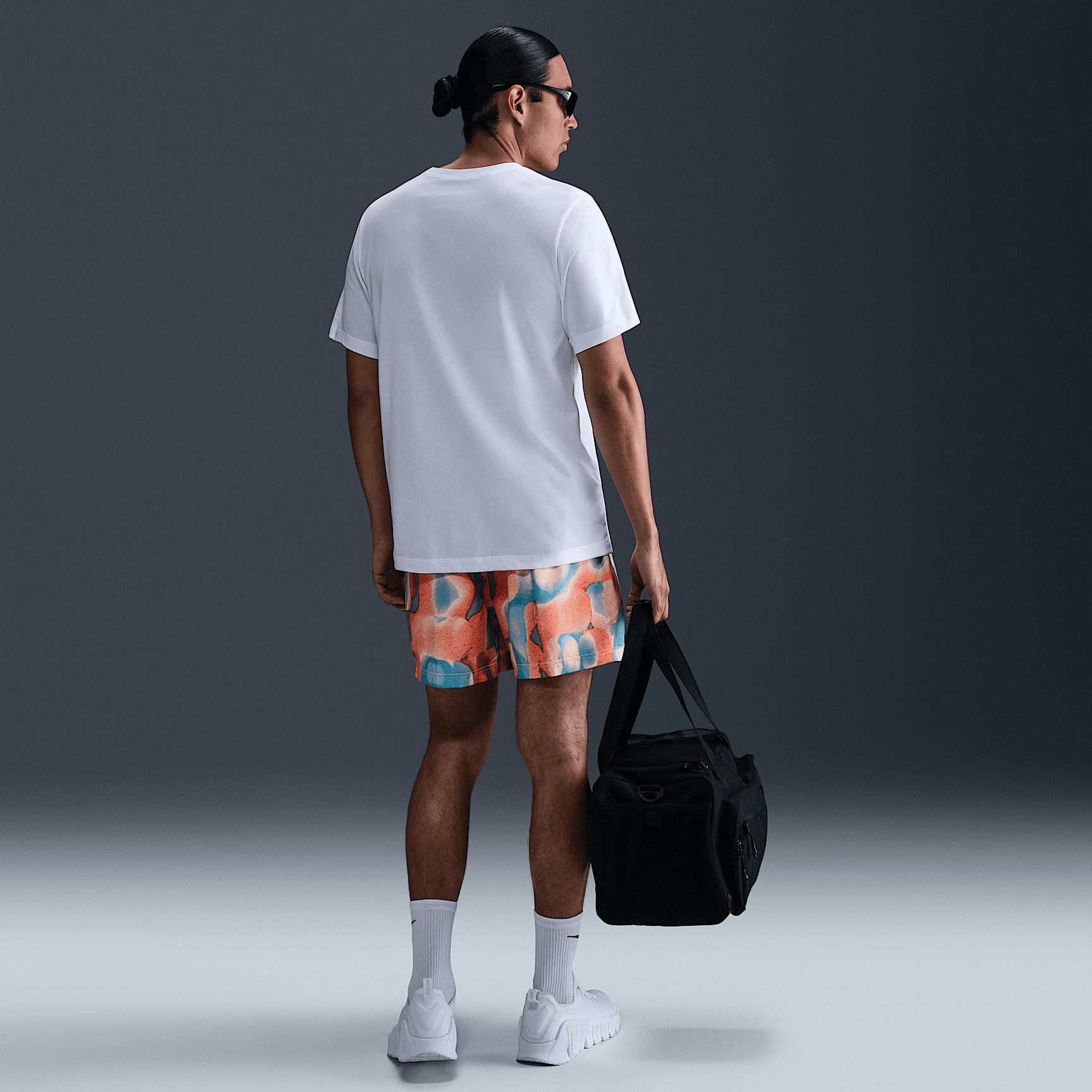 Nike Men's Dri-FIT Fitness T-Shirt Product Image