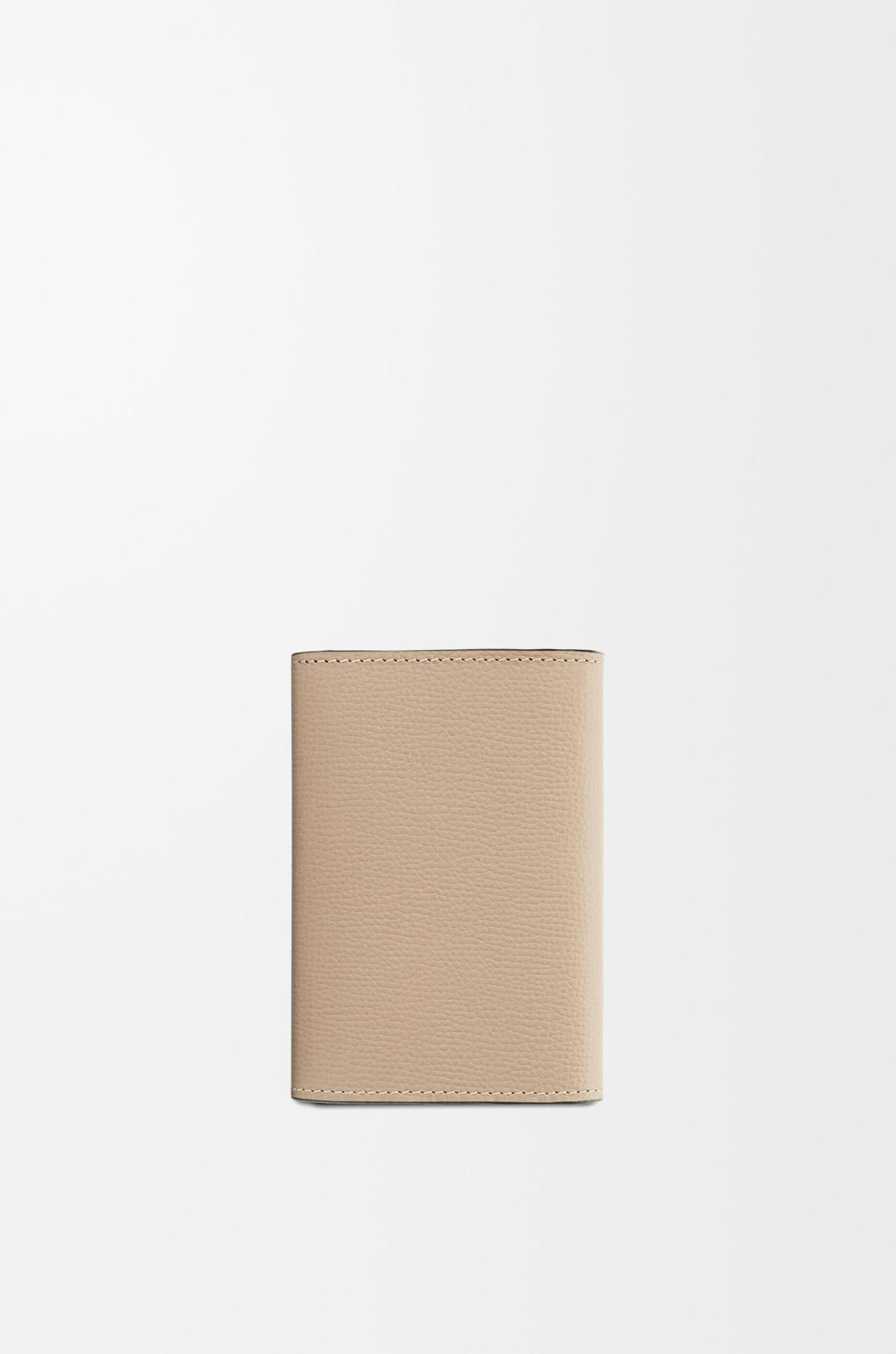 Anagram small vertical wallet in pebble grained calfskin Product Image